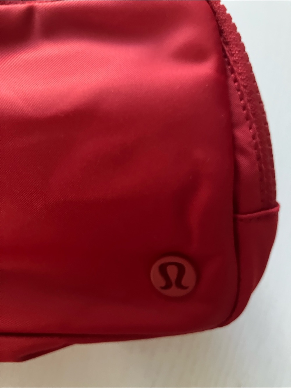 Lululemon Everywhere Belt Bag (NWT) - Picture 7 of 10